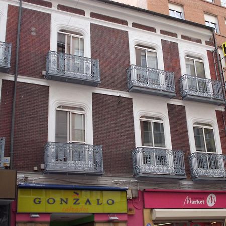 Hostal Lima Valladolid Kültér fotó