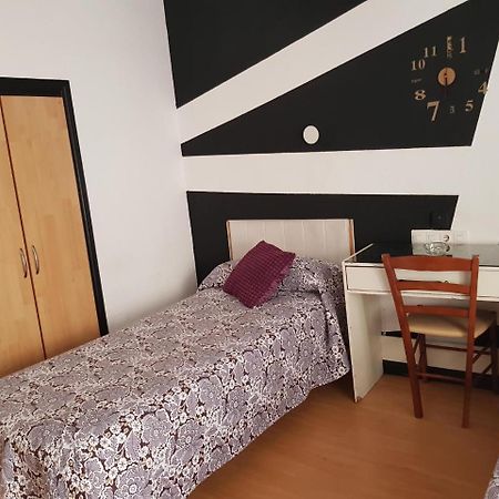 Hostal Lima Valladolid Kültér fotó